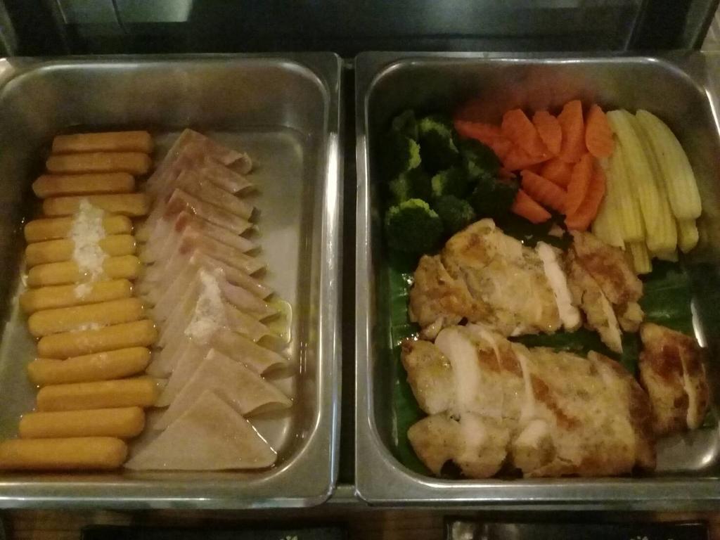 拉查公寓式酒店 是拉差 外观 照片